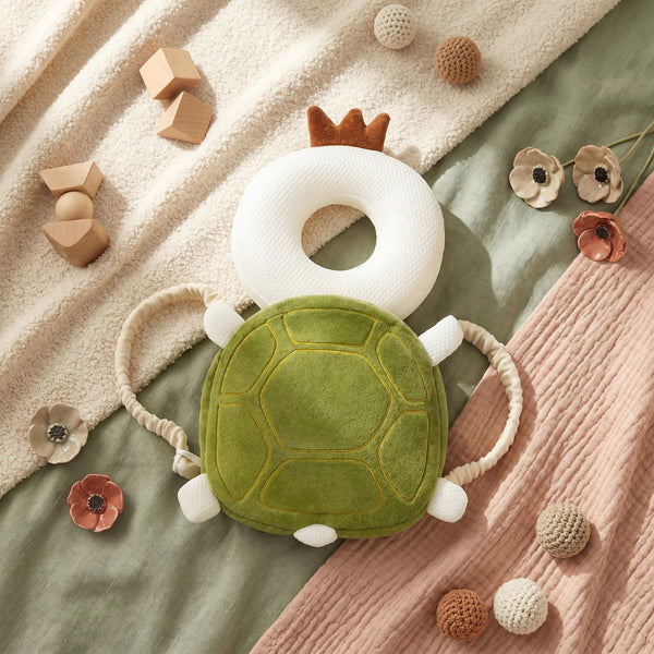 Little-Manta-Head-Saver-Backpack-4.webp